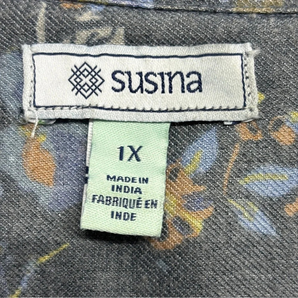 Susina Floral Button Down Blouse Gray 1X - Picture 3 of 8